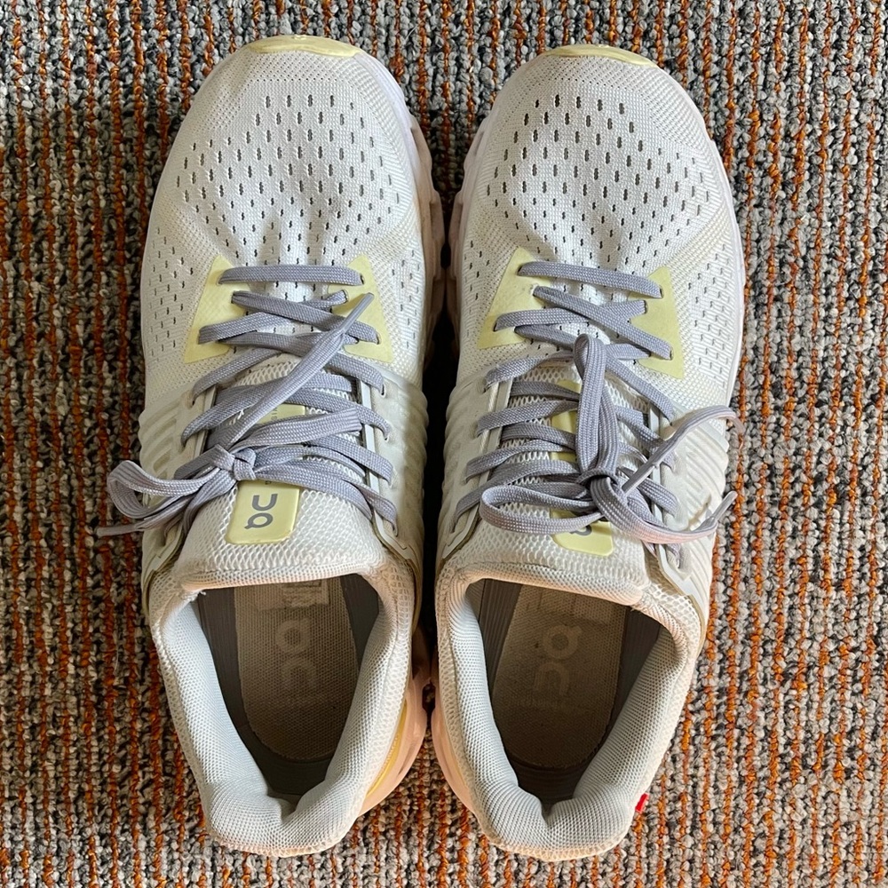 On Running Women's Athletic Shoes - Light Gray and Yellow
